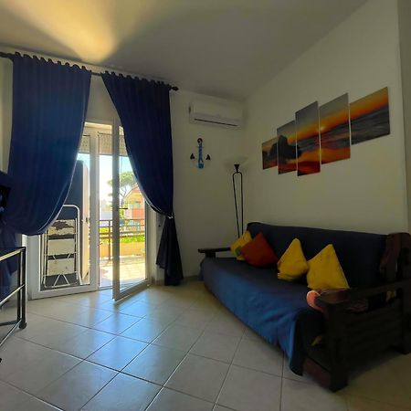 Coastal House - Spiaggia E Piscina A Dieci Passi Санта-Маринелла Экстерьер фото